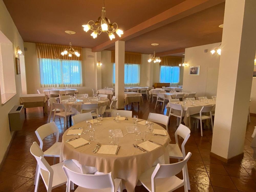 Hotel Torricella Magione Esterno foto