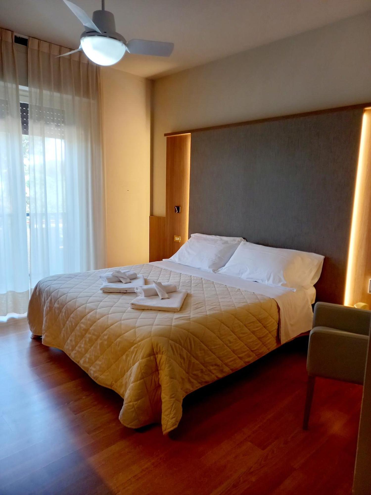 Hotel Torricella Magione Esterno foto