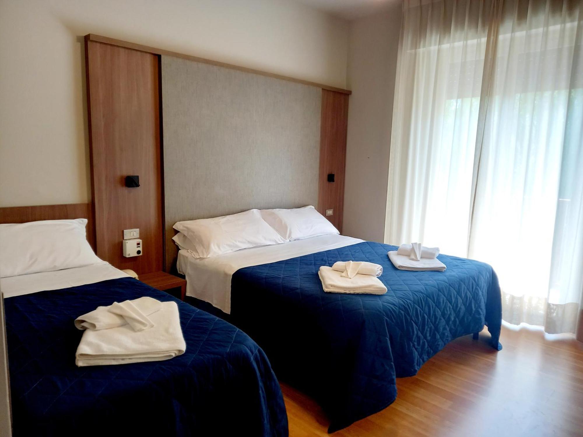 Hotel Torricella Magione Esterno foto