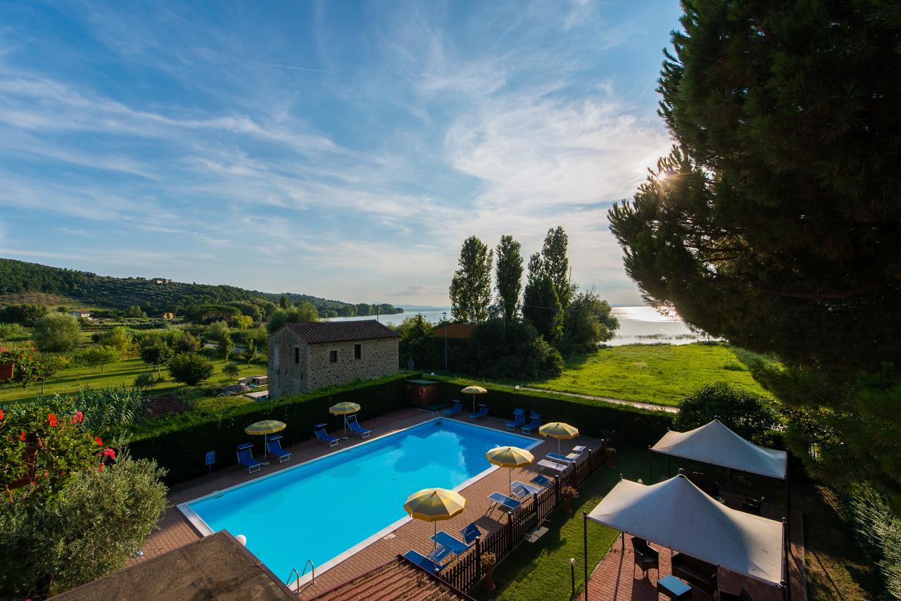 Hotel Torricella Magione Esterno foto